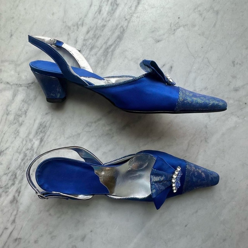 Vintage Claudio Merazzi Blue Satin Slingback Heels – Size 10.5 US